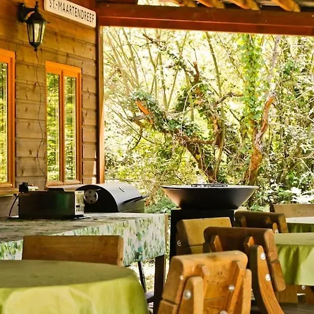Kemping Domaine La Faix, La Forestiere Saint-Plaisir